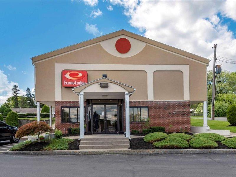 Econo Lodge Dewitt I-90 Luaran gambar