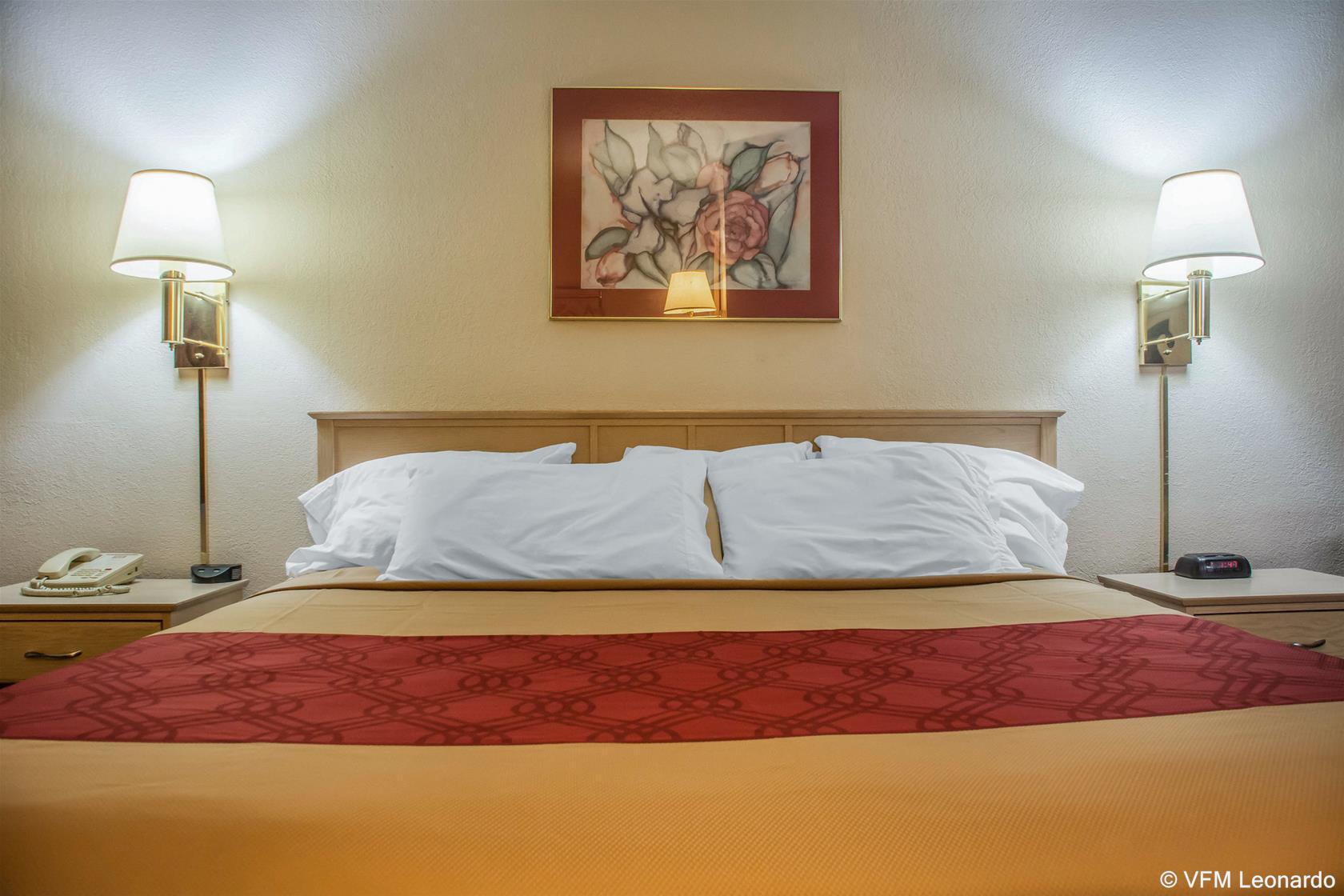 Econo Lodge Dewitt I-90 Luaran gambar